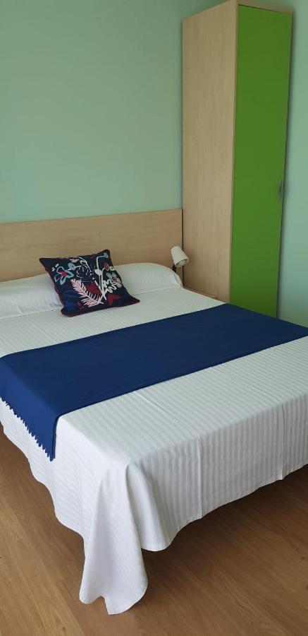 Apartamentos Maradentro Сото де ла Марина Екстериор снимка