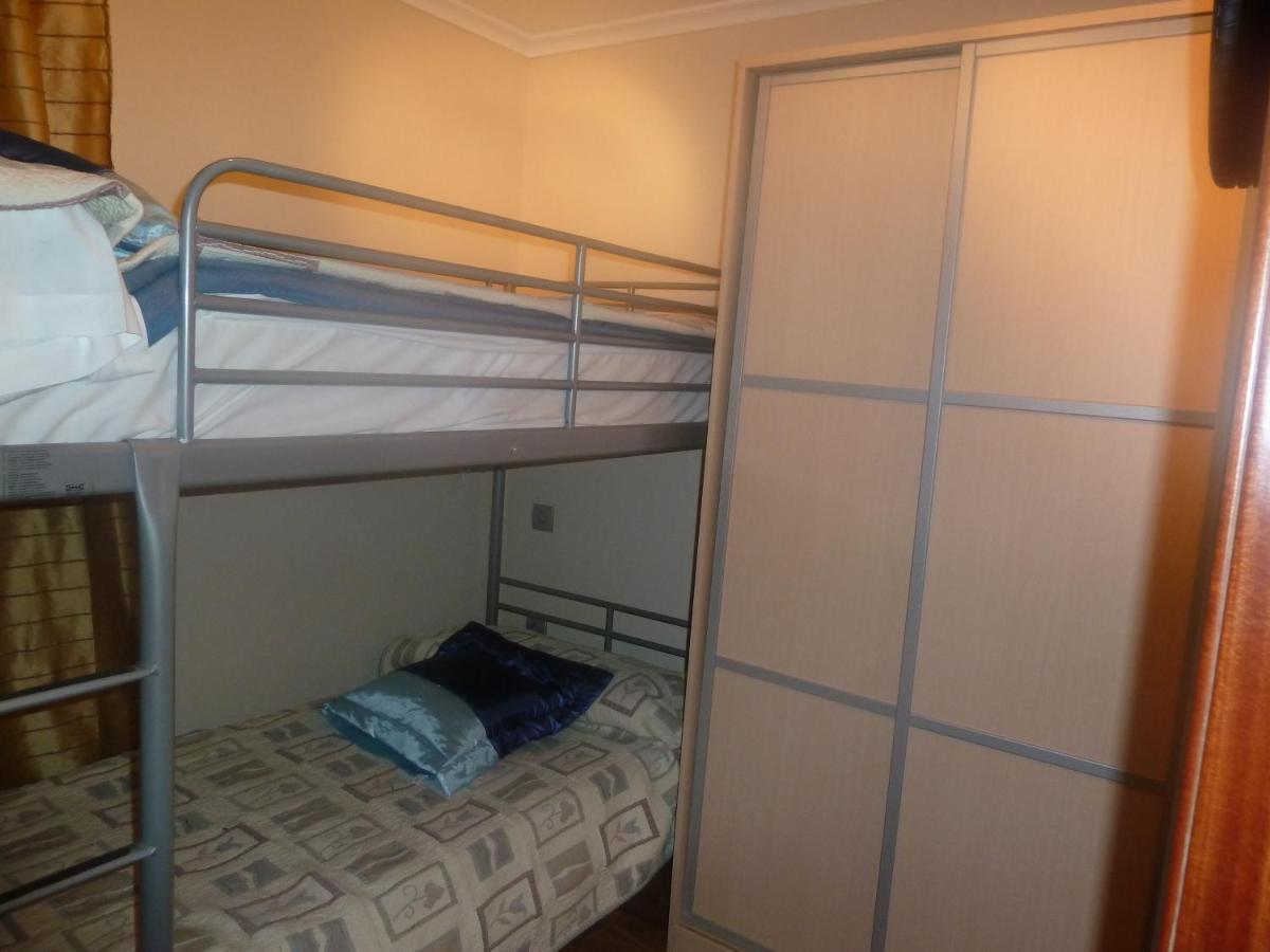 Apartamentos Maradentro Сото де ла Марина Екстериор снимка