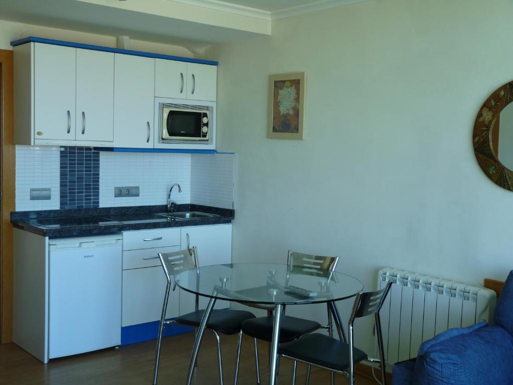 Apartamentos Maradentro Сото де ла Марина Стая снимка