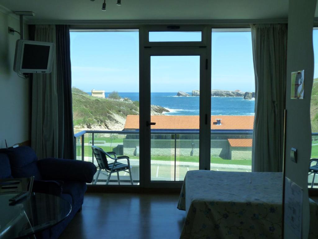 Apartamentos Maradentro Сото де ла Марина Стая снимка