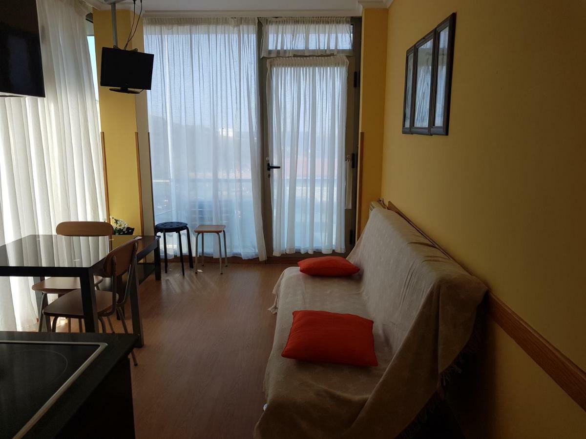Apartamentos Maradentro Сото де ла Марина Екстериор снимка